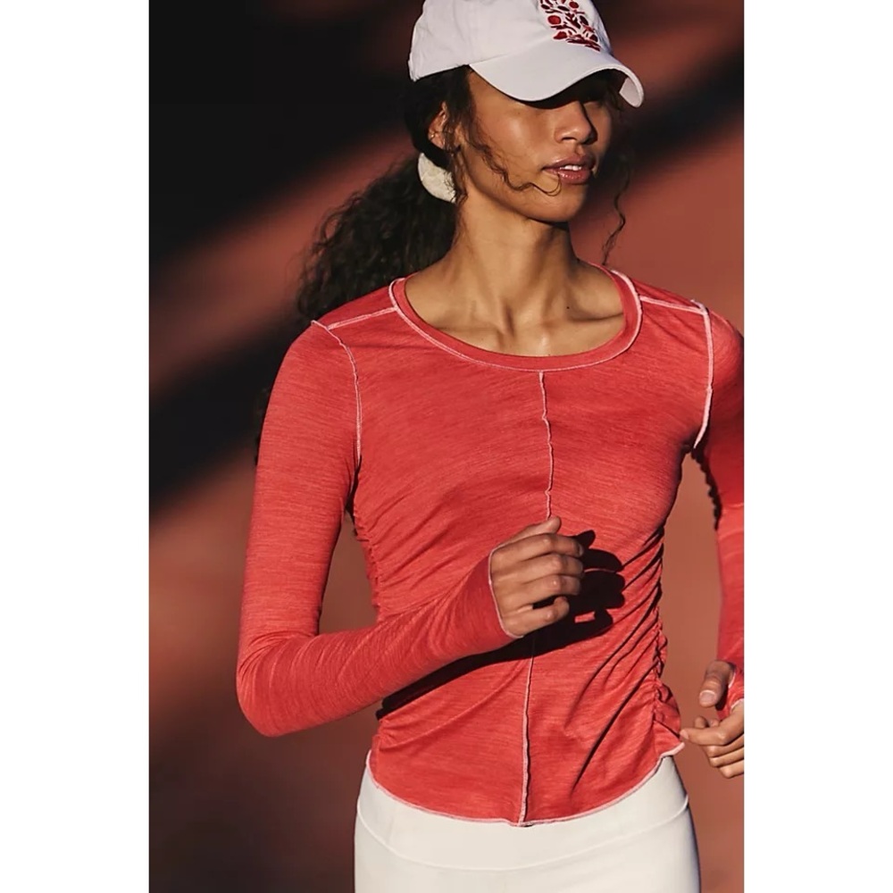 Free People Movement Right on Run Layer Top Ruched Lightweight Size XS NEW